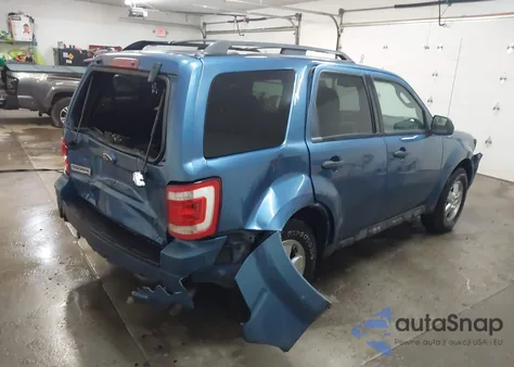 2009 Ford Escape Xlt z USA, uszkodzony, nr VIN 1FMCU03739KD00476